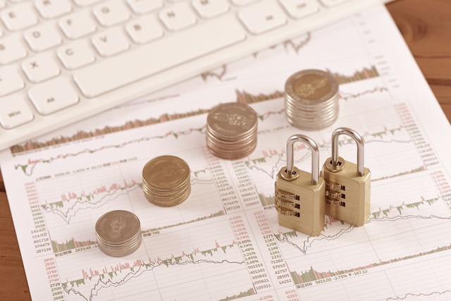 田江新 股市盈利秘诀 _股票配资炒股巨亏自杀_