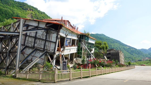 手机地震预警设置方法_广州地震预警功能_什么软件能60分钟预警